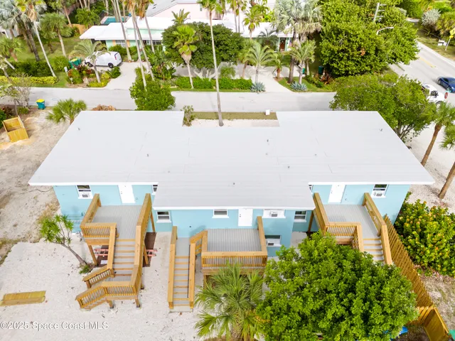 $2,000 | 101 Deland Avenue, Unit 6, Indialantic, FL 32903