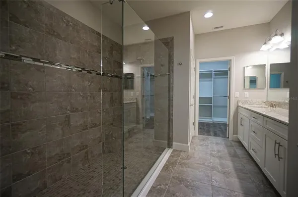 $3,200 | 12313 Terracina Chase Court, Tampa, FL 33625