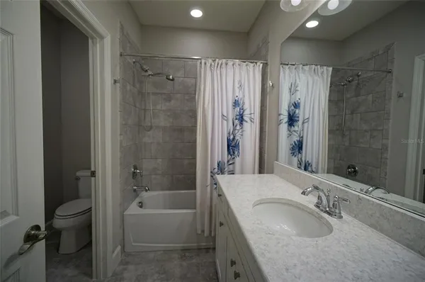 $3,200 | 12313 Terracina Chase Court, Tampa, FL 33625