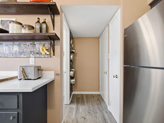 $280,000 | 300 Duane Street, Unit 3, Glen Ellyn, IL 60137