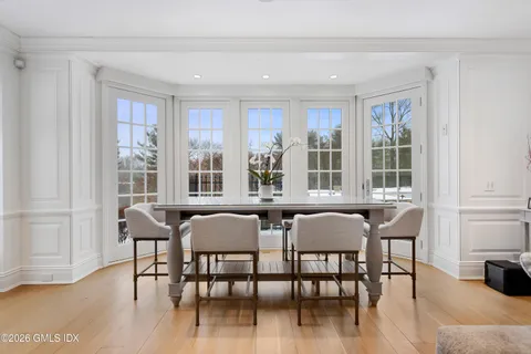 $11,500,000 | 19 Hawkwood Lane, Greenwich, CT 06830