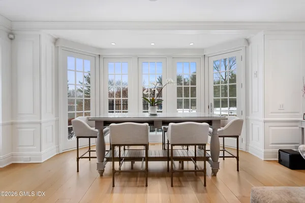 $11,500,000 | 19 Hawkwood Lane, Greenwich, CT 06830