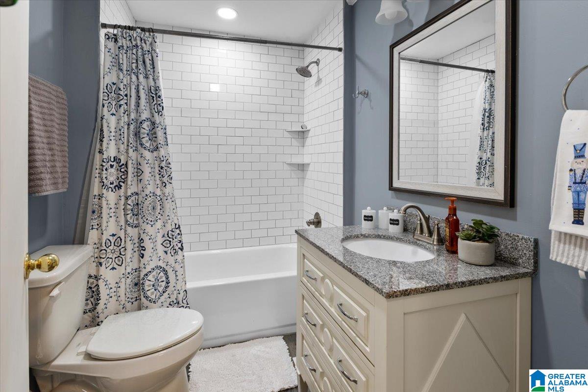 608 South A Street Oneonta, AL 35121 - Photo 17 of 27