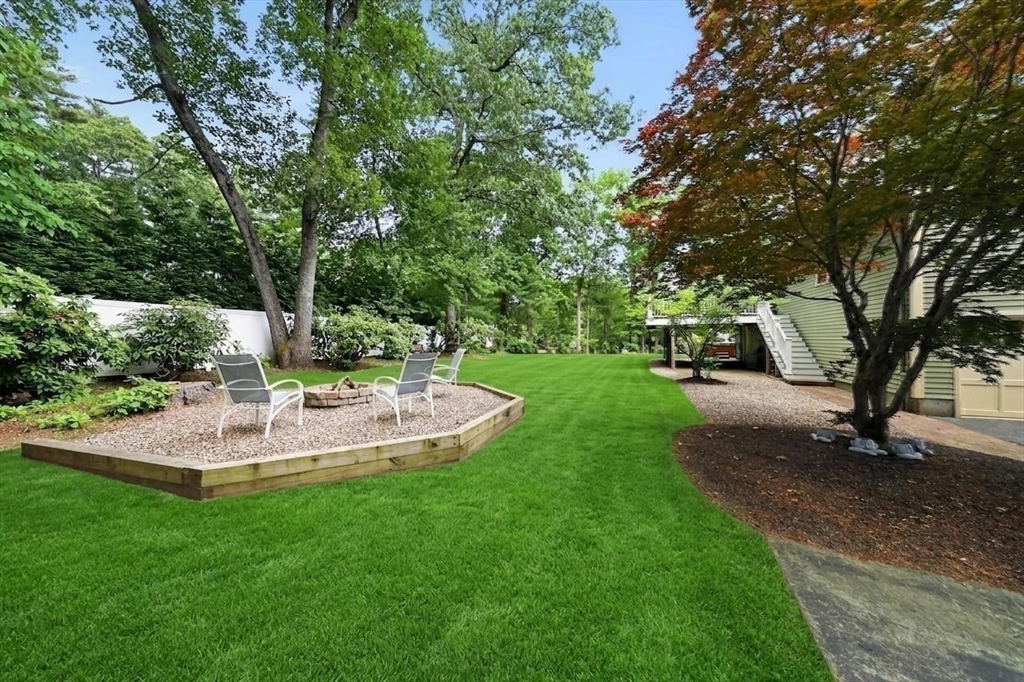 42 Willow Road Hanover, MA 02339 - Photo 32 of 38