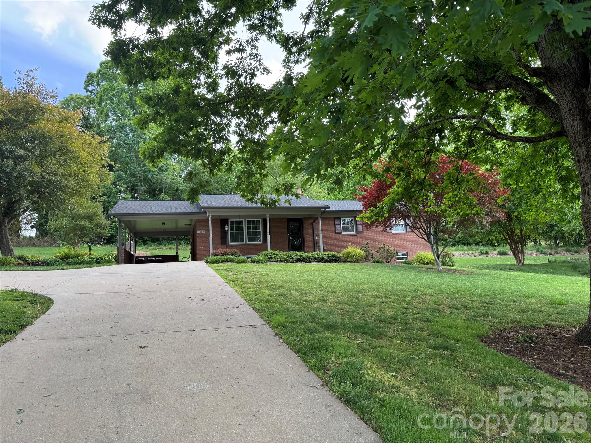 1802 Hopewell Road Morganton, NC 28655 - Photo 2 of 30