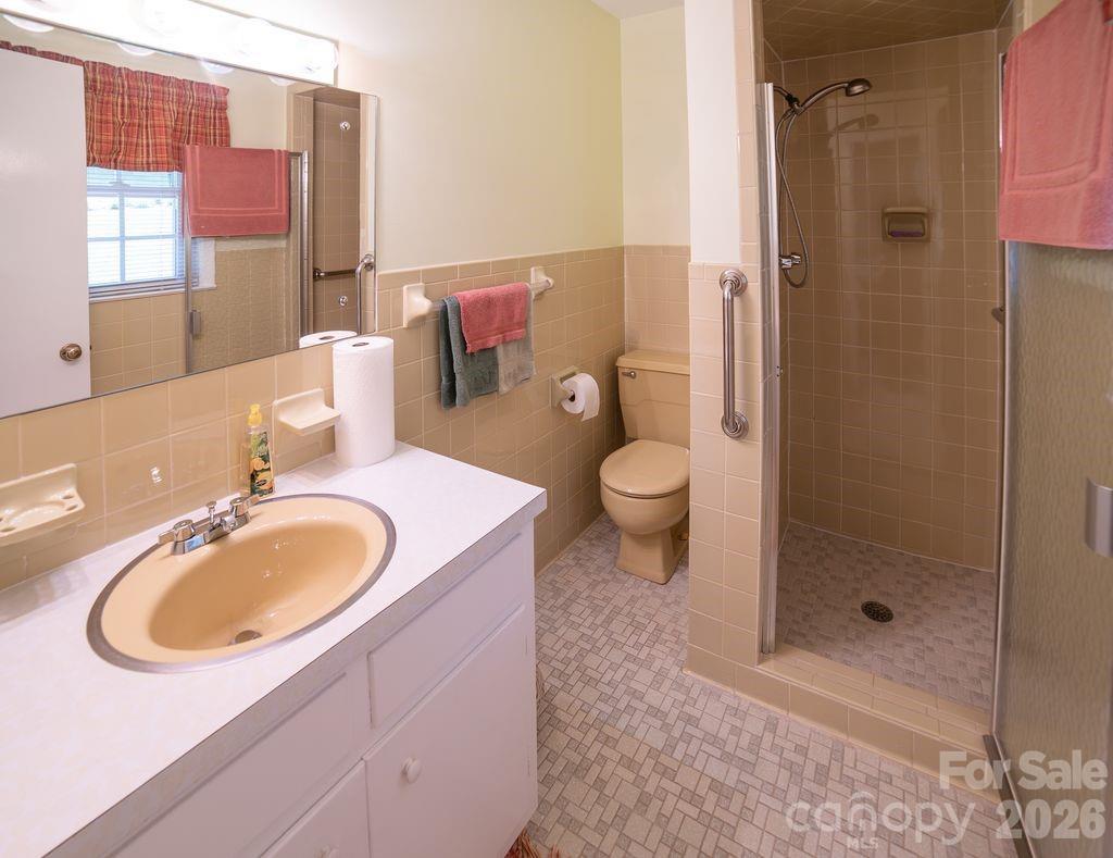 1802 Hopewell Road Morganton, NC 28655 - Photo 21 of 30
