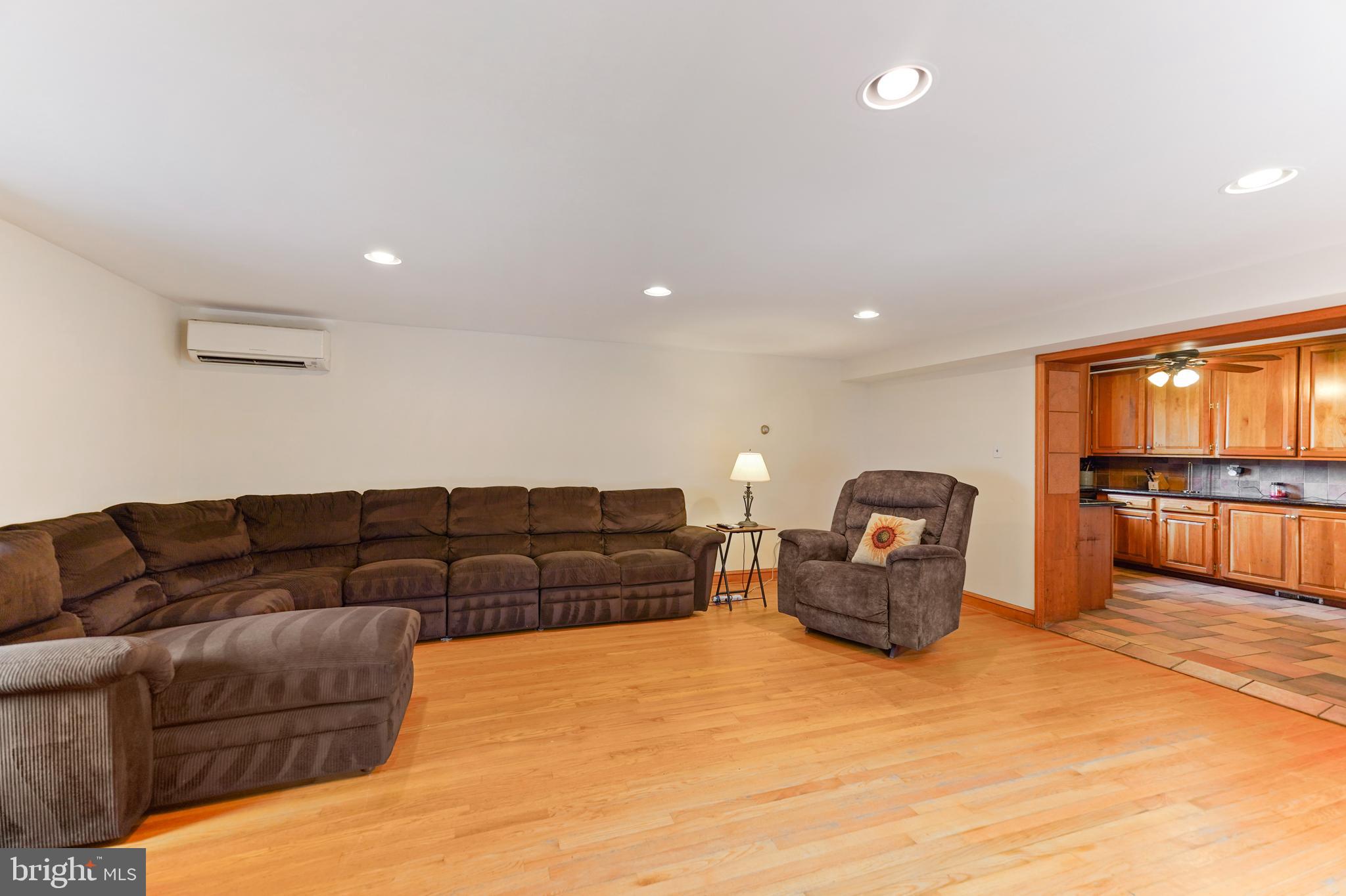 36 South Rolling Road Springfield, PA 19064 - Photo 14 of 37 Family Room