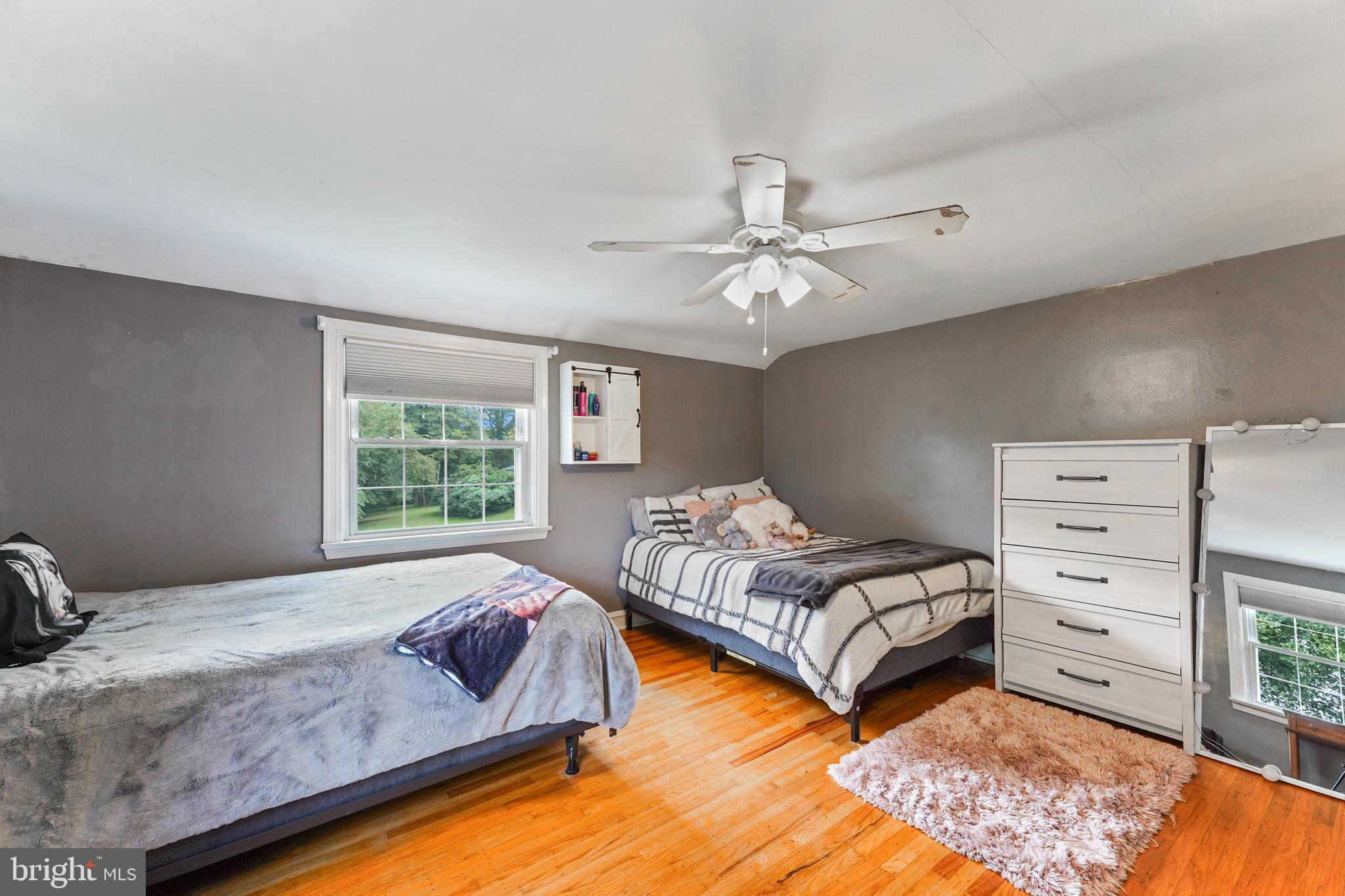 36 South Rolling Road Springfield, PA 19064 - Photo 22 of 37 2nd Bedroom