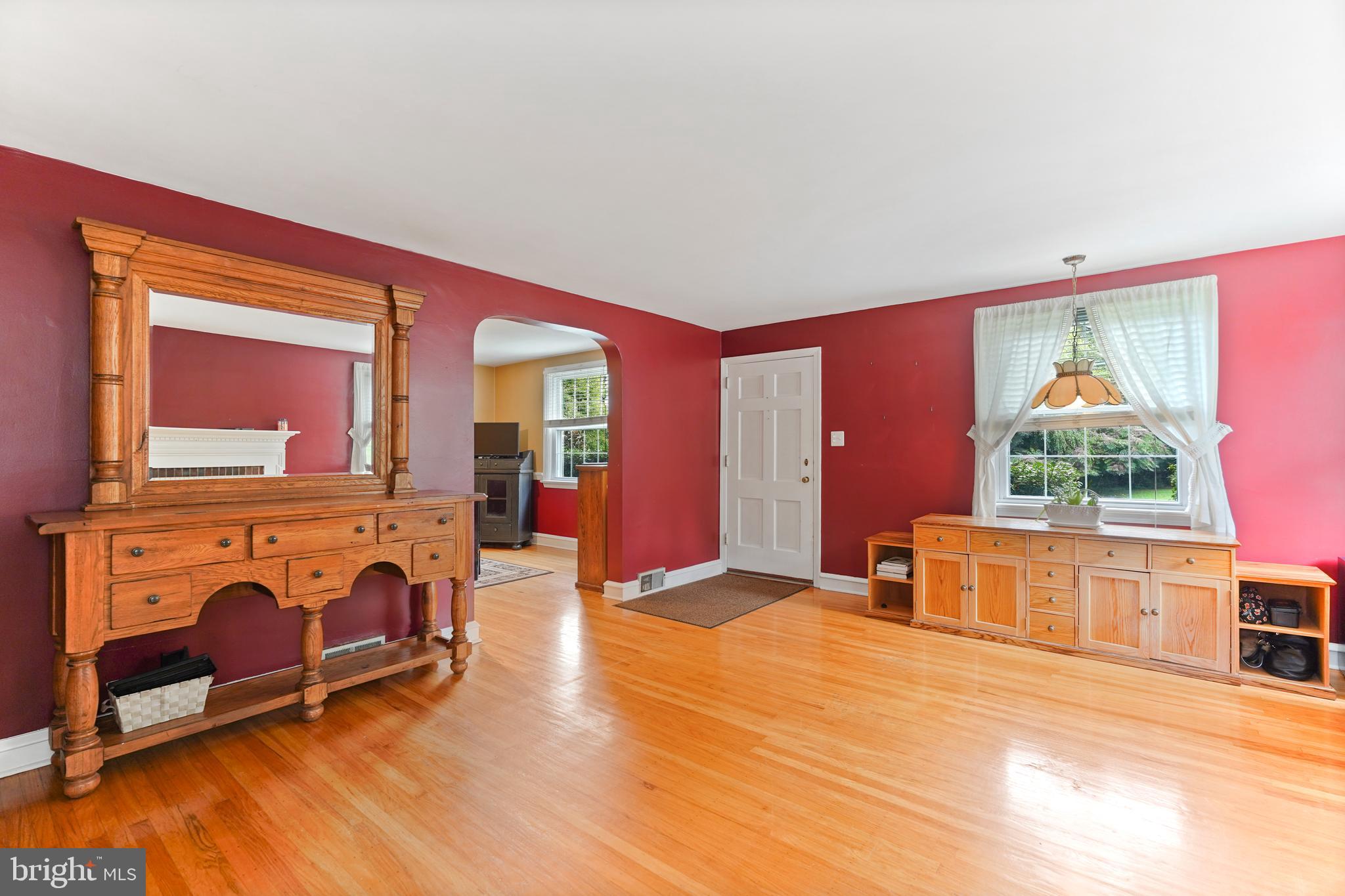 36 South Rolling Road Springfield, PA 19064 - Photo 8 of 37