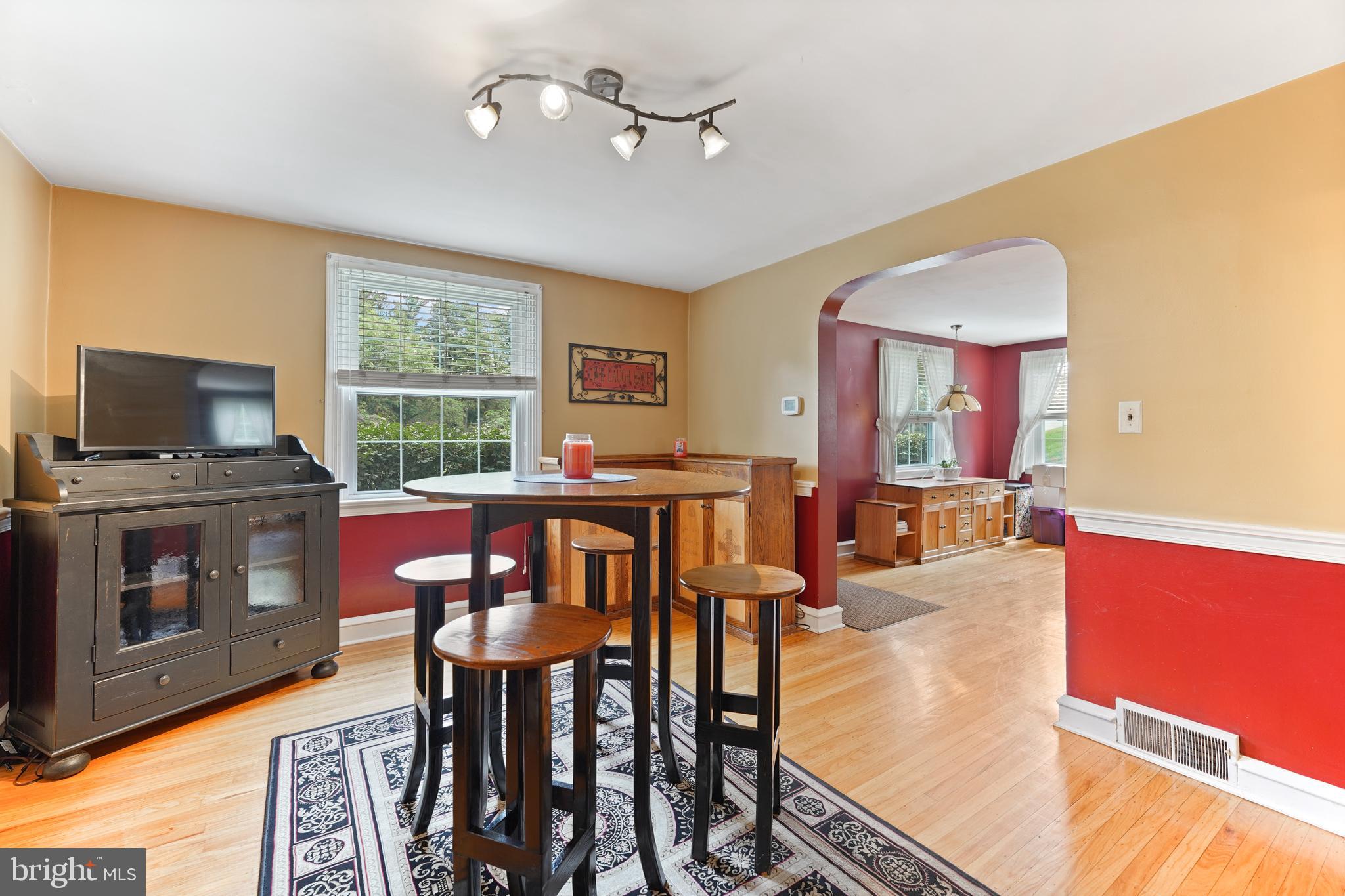 36 South Rolling Road Springfield, PA 19064 - Photo 10 of 37 Dining Room