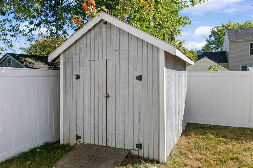 70 Underhill Street Nashua, NH 03060 - Photo 35 of 39 a house view with a backyard space