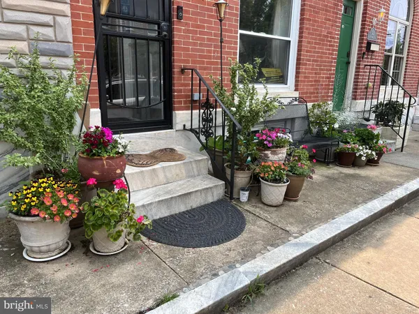$299,900 | 125 North Kenwood Avenue, Baltimore, MD 21224