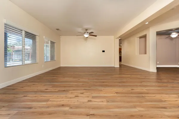 $519,000 | 2945 South Arkle Street, Visalia, CA 93292