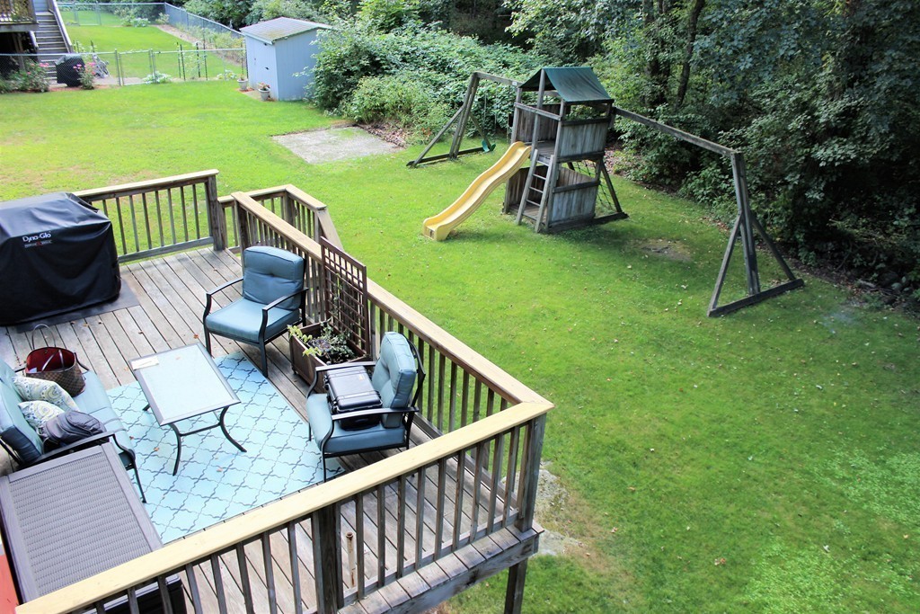 112 Devonshire Road Attleboro, MA 02703 - Photo 23 of 27 Gallery Image 23