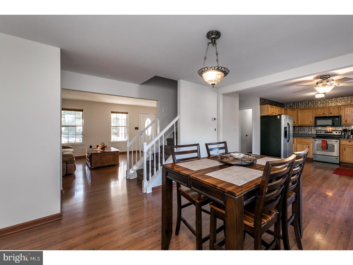 60 Commons Drive Pottstown, PA 19464 - Photo 8 of 25 Dining Room
