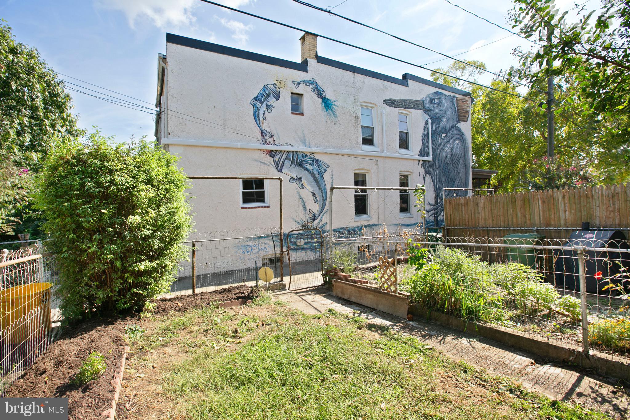 3609 Keswick Road Baltimore, MD 21211 - Photo 25 of 26 Plenty of space to build your own garden