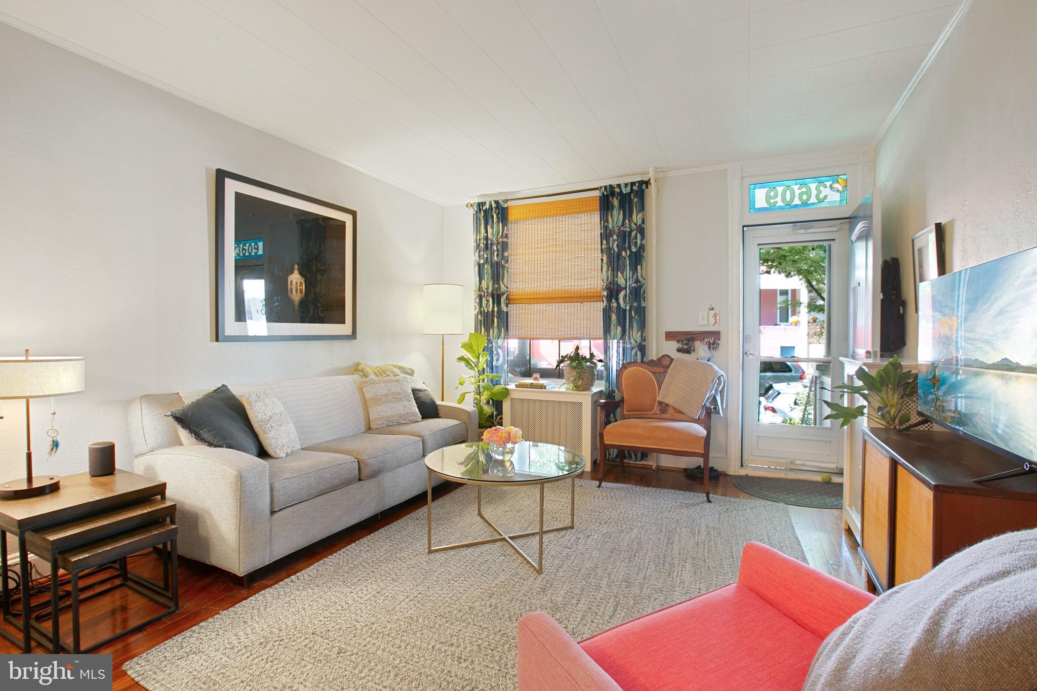 3609 Keswick Road Baltimore, MD 21211 - Photo 6 of 26 Featuring hardwoods and large windows