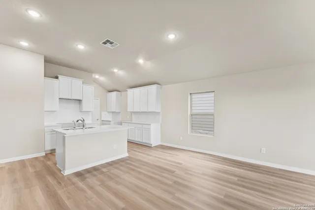 $279,990 | 8507 Aloe Vera Trace, San Antonio, TX 78222