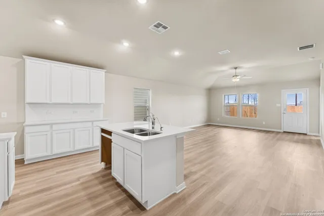 $279,990 | 8507 Aloe Vera Trace, San Antonio, TX 78222