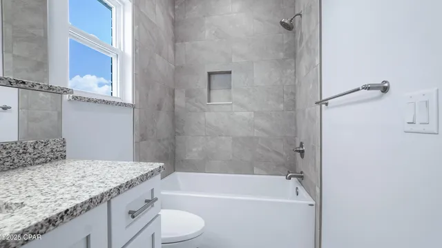 $550,000 | 1113 New Hampshire Avenue, Lynn Haven, FL 32444