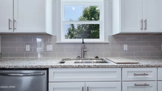 $550,000 | 1113 New Hampshire Avenue, Lynn Haven, FL 32444