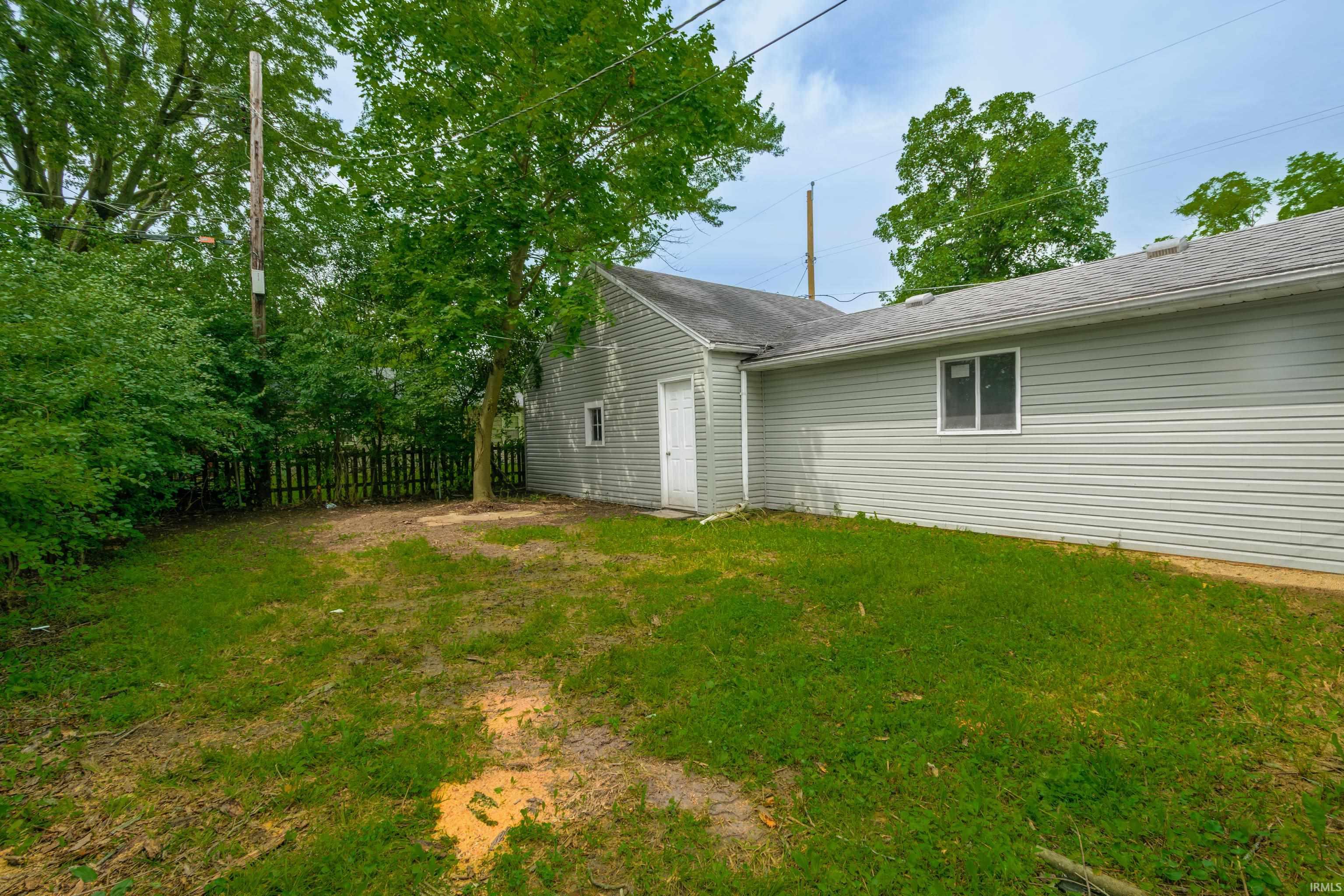 3313 West Torquay Road Muncie, IN 47304 - Photo 29 of 32 Gallery Image 29