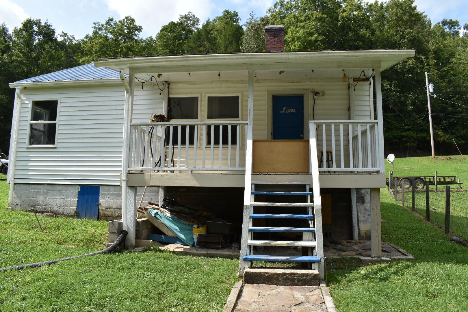 9345 Brimstone Road Robbins, TN 37852 - Photo 1 of 12 Gallery Image 1
