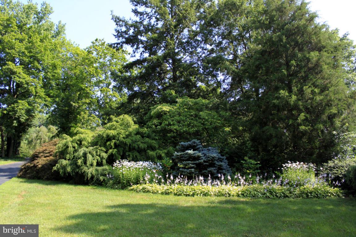 340 Eshelman Road Lancaster, PA 17601 - Photo 8 of 21