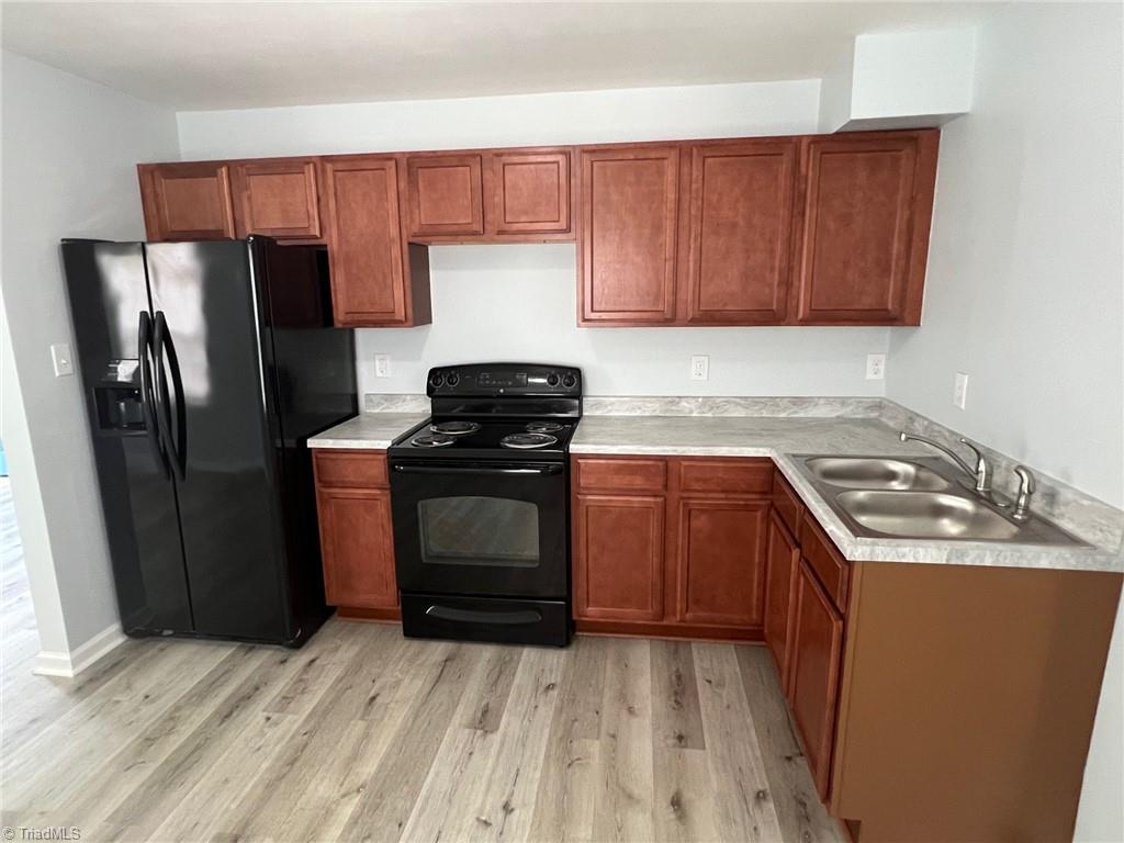 910 Randolph Street High Point, NC 27260 - Photo 8 of 20 Hardworking kitchen