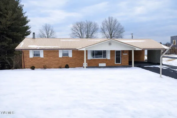 $247,500 | 45 Holbrook Drive, Castlewood, VA 24224