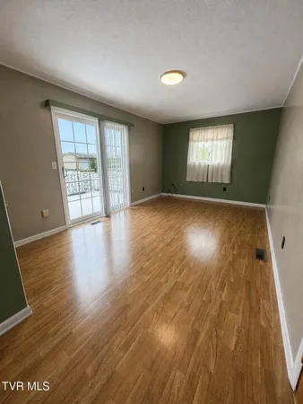 $247,500 | 45 Holbrook Drive, Castlewood, VA 24224