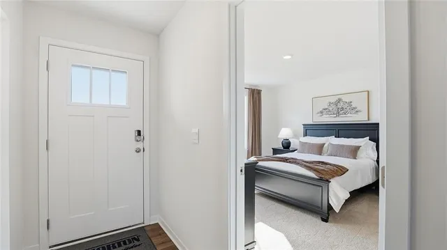 $427,990 | 2201 Creek View Lane, Raymore, MO 64083