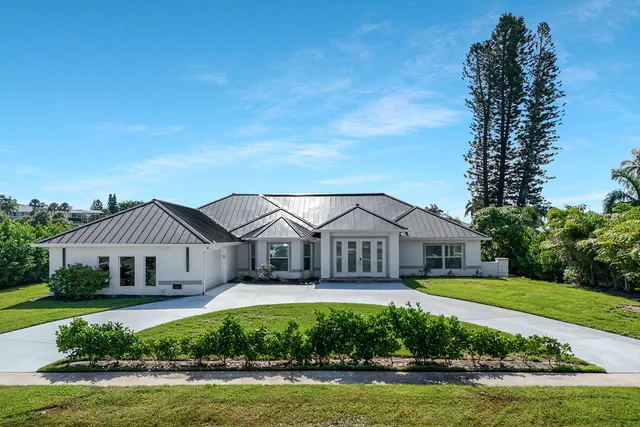 $3,450,000 | 921 Scott Drive, Marco Island, FL 34145