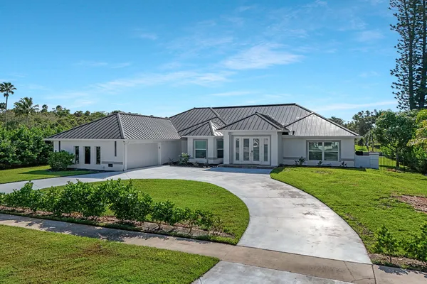 $2,950,000 | 921 Scott Drive, Marco Island, FL 34145