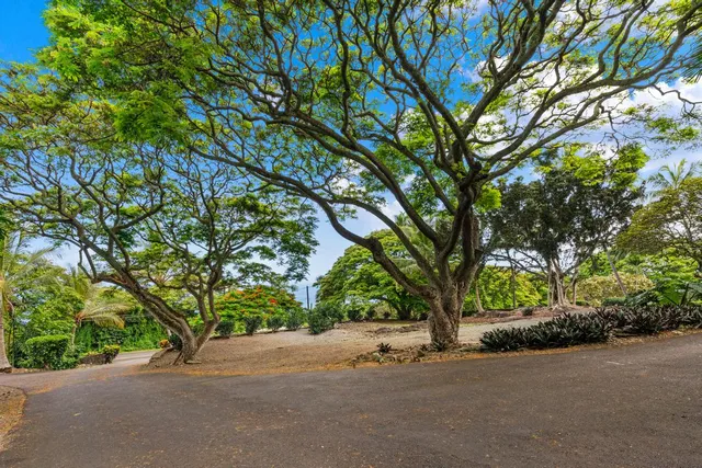 $1,895,000 | 78-6781 Walua Road, Kailua-Kona, HI 96740