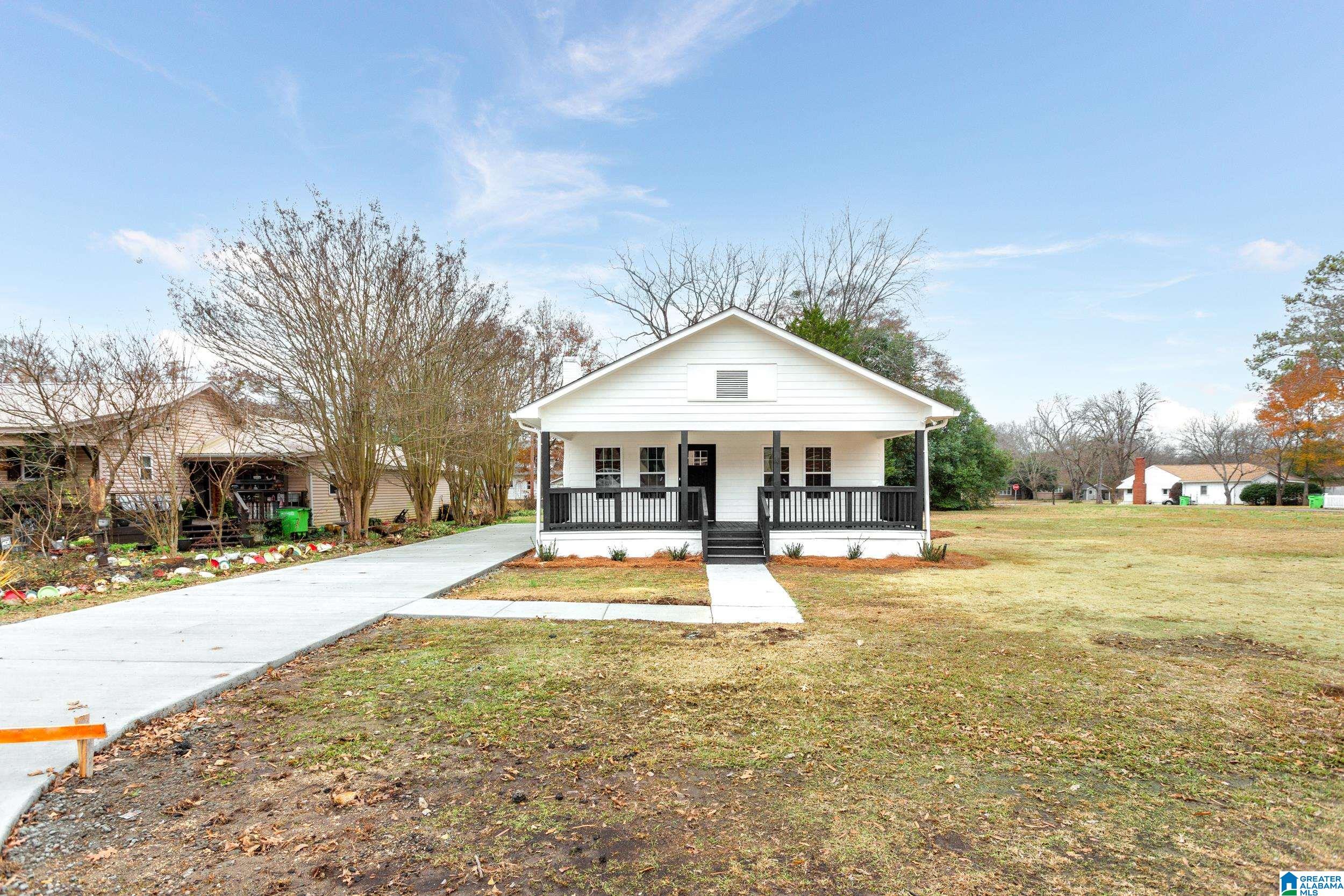 1788 Whitmire Street Northeast Leeds, AL 35094 - Photo 3 of 28