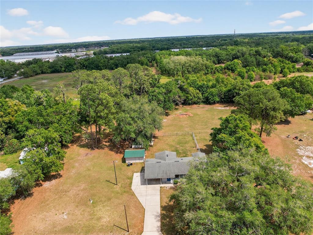 2015 Sandford Road Lakeland, FL 33801 - Photo 20 of 58