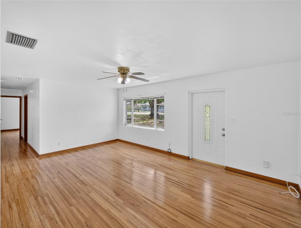 2015 Sandford Road Lakeland, FL 33801 - Photo 22 of 58