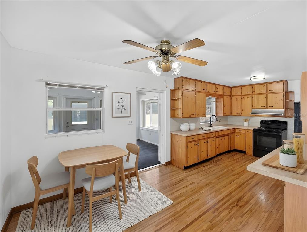 2015 Sandford Road Lakeland, FL 33801 - Photo 25 of 58