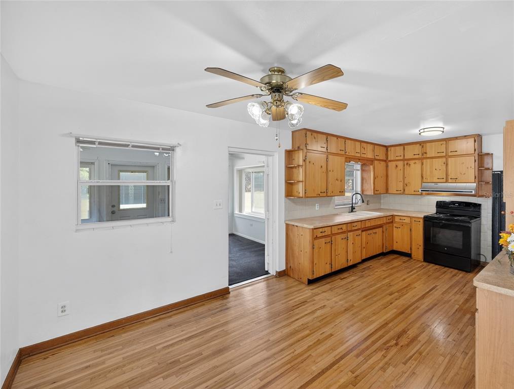 2015 Sandford Road Lakeland, FL 33801 - Photo 27 of 58