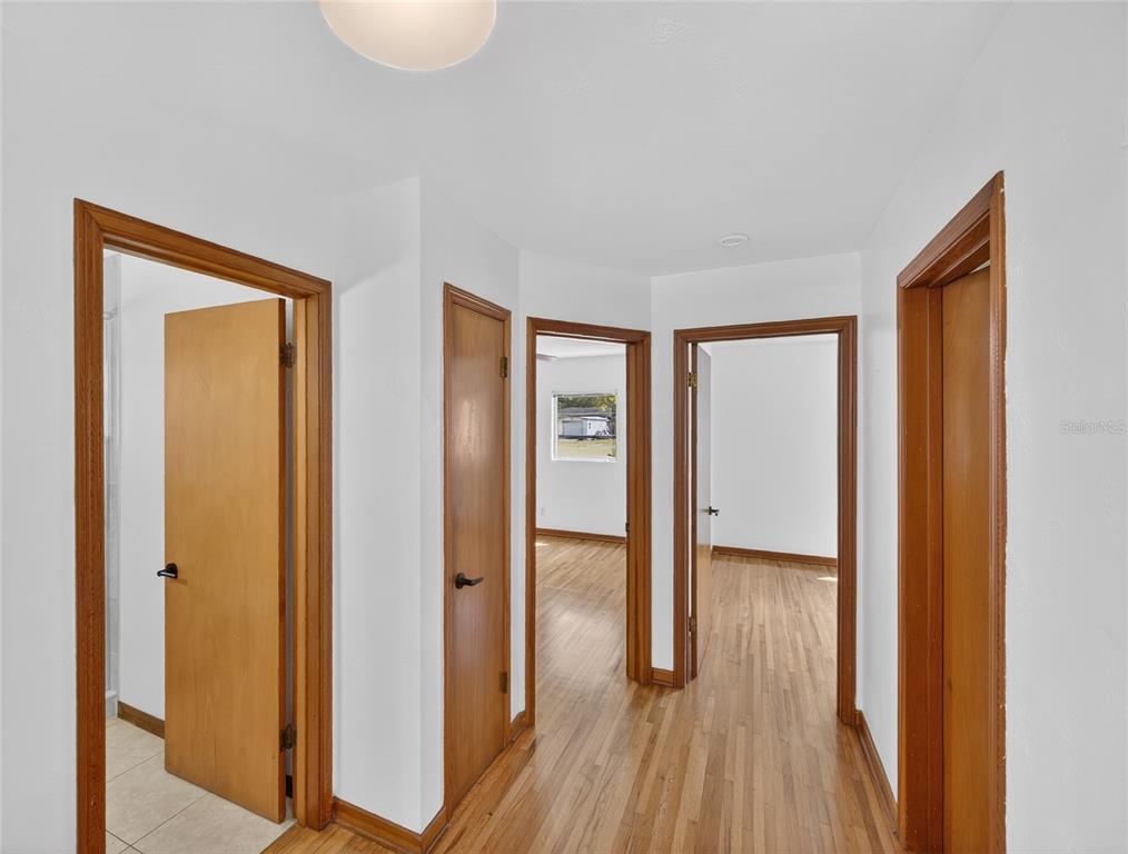 2015 Sandford Road Lakeland, FL 33801 - Photo 34 of 58