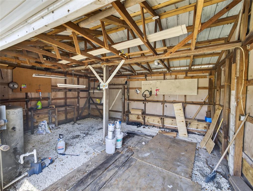 2015 Sandford Road Lakeland, FL 33801 - Photo 44 of 58
