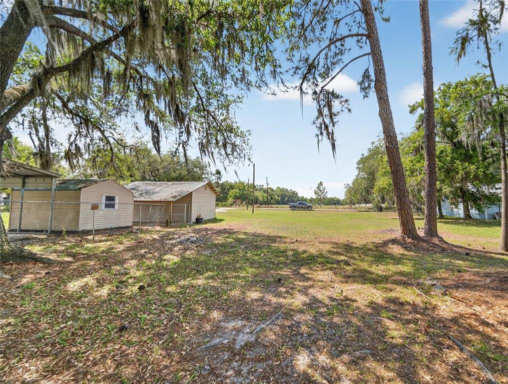 2015 Sandford Road Lakeland, FL 33801 - Photo 47 of 58