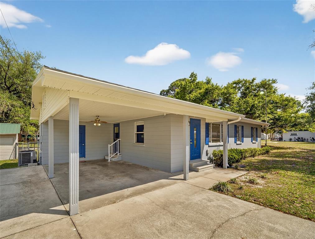 2015 Sandford Road Lakeland, FL 33801 - Photo 5 of 58