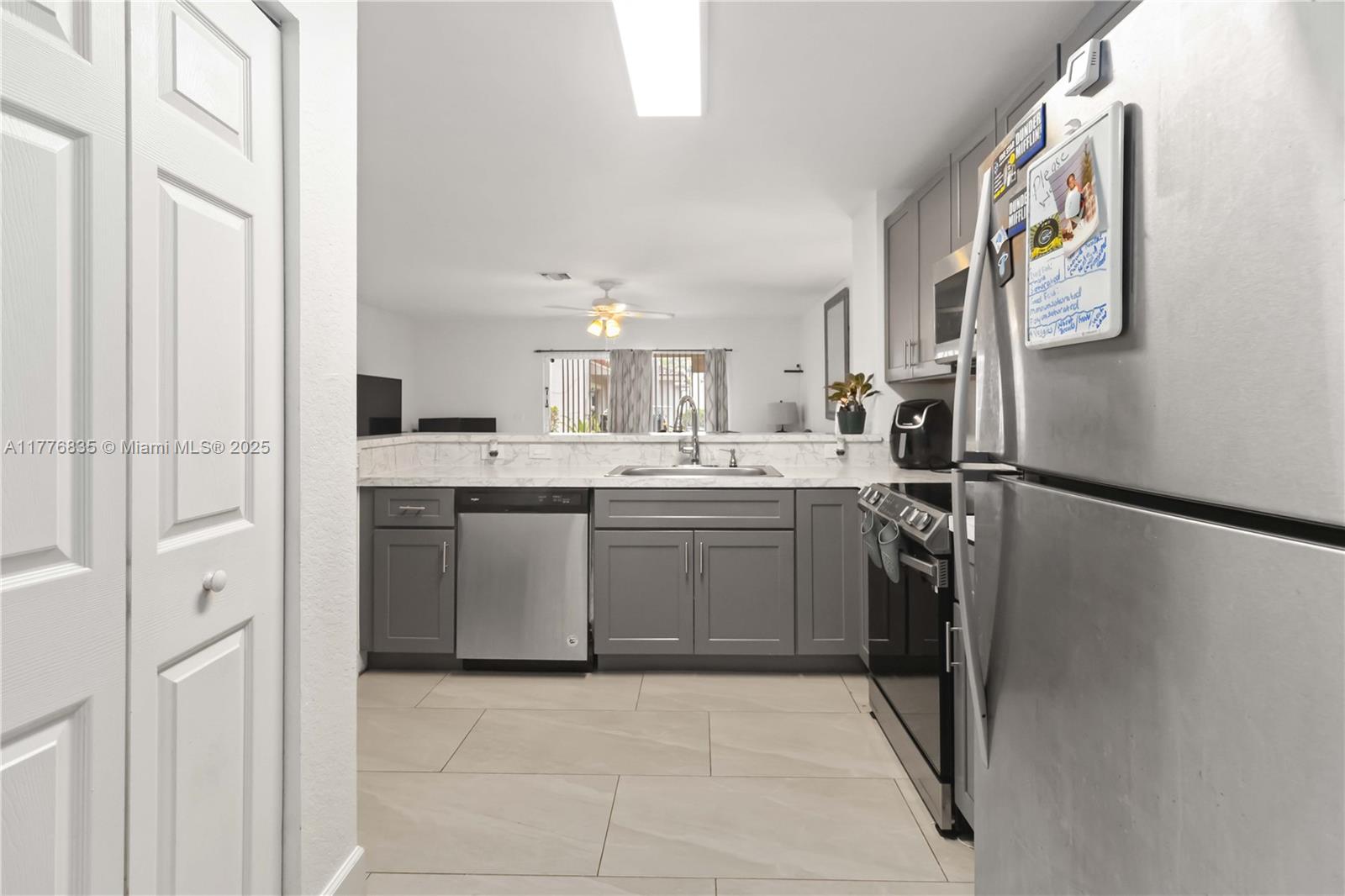 2452 Southwest 99th Way, Unit 2452 Miramar, FL 33025 - Photo 12 of 30