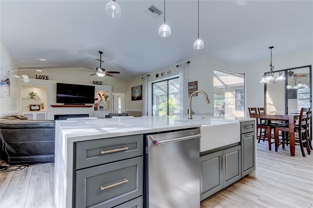 17015 Winners Circle Odessa, FL 33556 - Photo 12 of 93