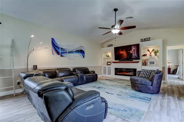 $975,000 | 17015 Winners Circle, Odessa, FL 33556