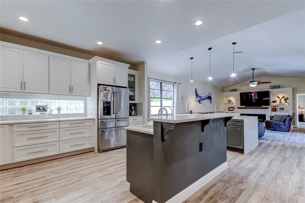 17015 Winners Circle Odessa, FL 33556 - Photo 4 of 93