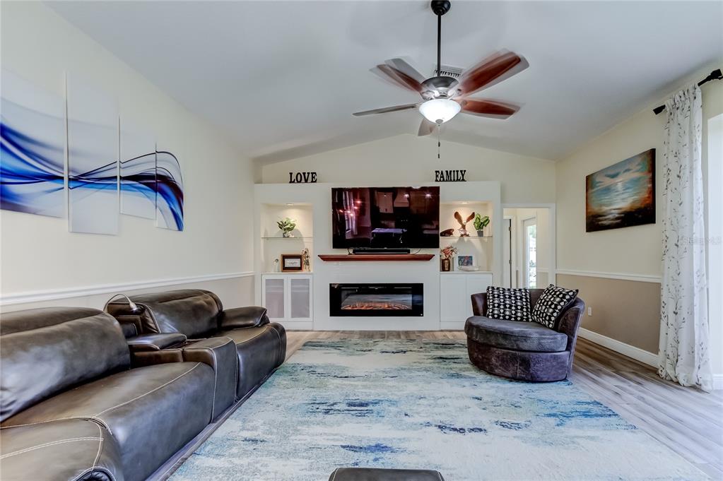 17015 Winners Circle Odessa, FL 33556 - Photo 5 of 93