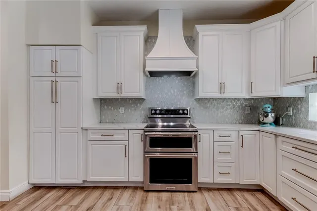 $975,000 | 17015 Winners Circle, Odessa, FL 33556